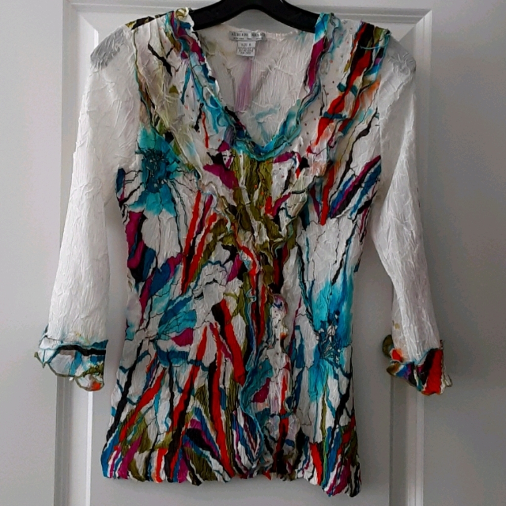 ALBERT MAKALI top bright abstract floral  with 3/4 sleeves - S